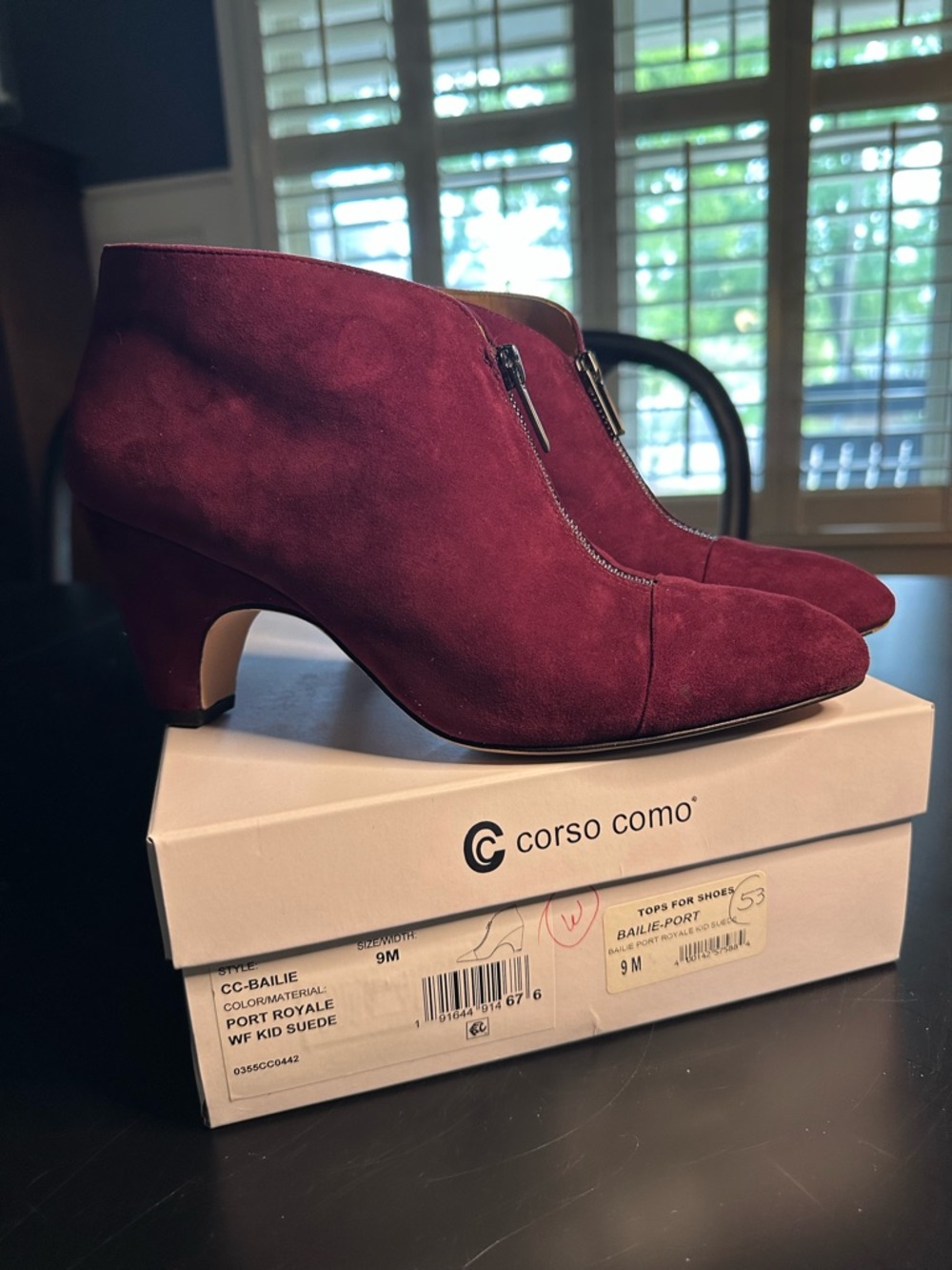 Corso Como Burgundy Suede Ankle Booties Zip Front Heel Size 9 EUC